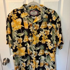 Bahama Bay Club Tropical Black and Yellow Casual Shirt